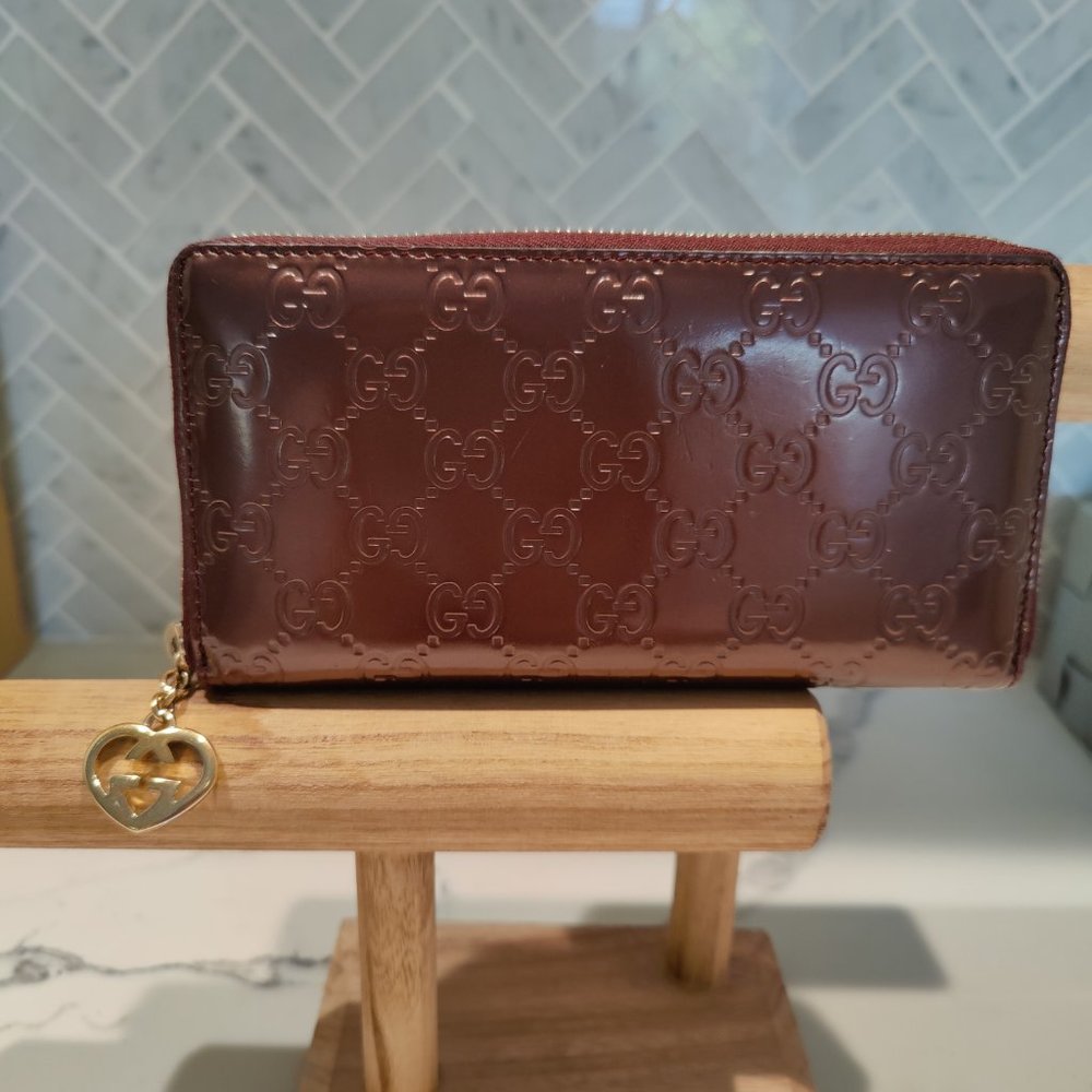 Gucci GG Zipper Wallet